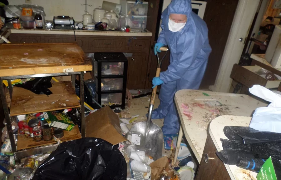 Hoarding Cleanout: Transforming Chaos into a Clean and Safe Space with Professional Help